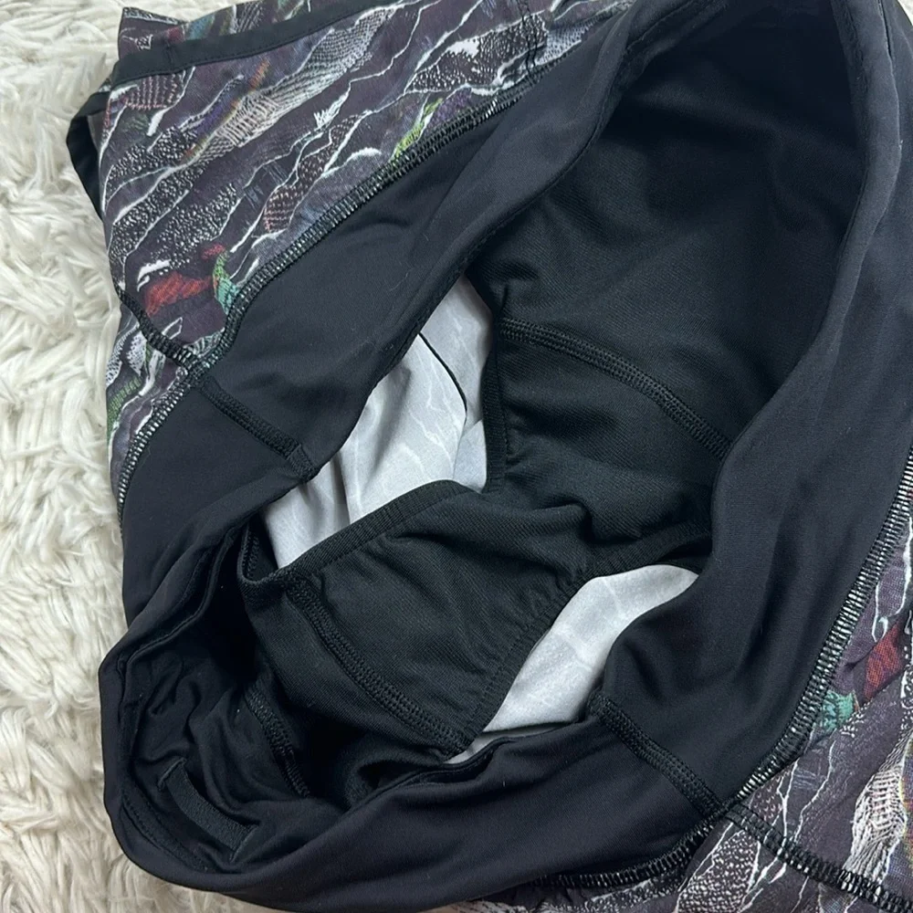 Lululemon Speed Short (2 1/2
